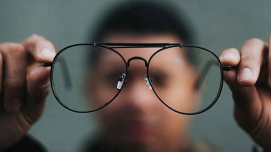 10 Signs You May Need An Eye Test