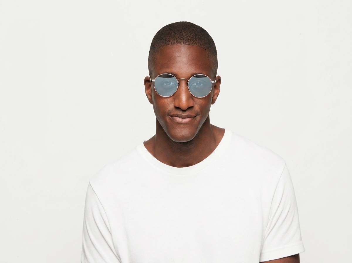 CUTLER AND GROSS-0001-02-4821-SUNGLASSES