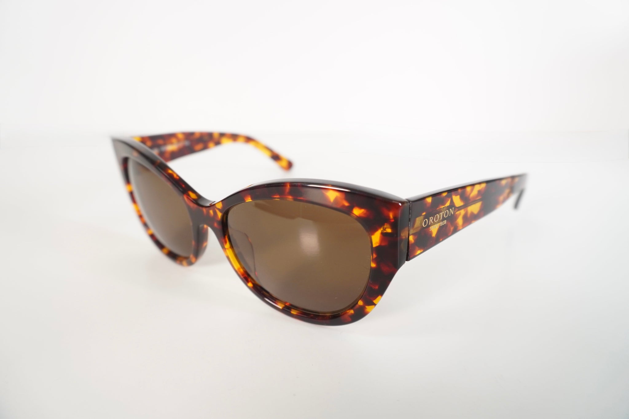 OROTON-AIDA-1503039-0-SUNGLASSES product image