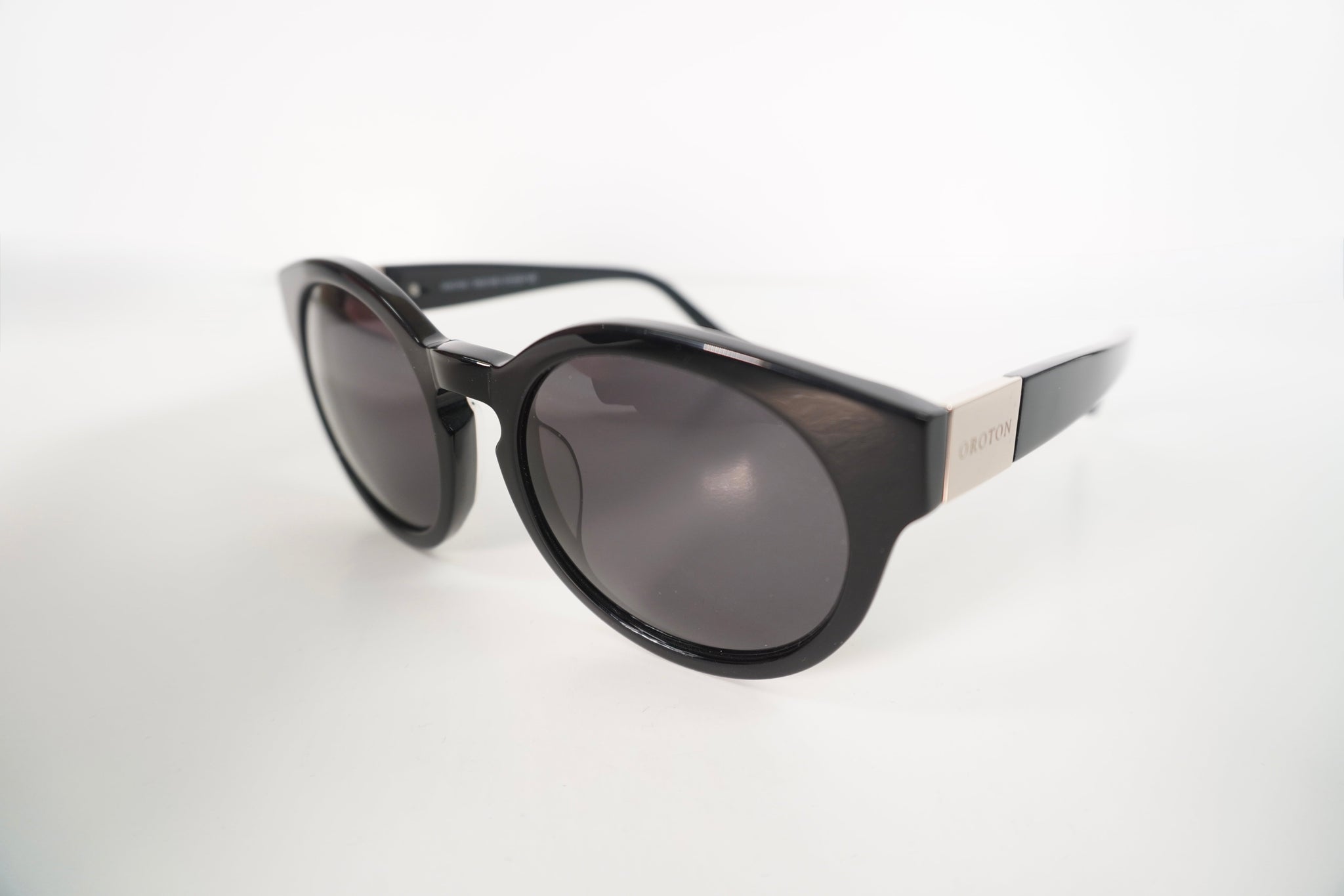 OROTON-ANIYAH-1503109-0-SUNGLASSES product image